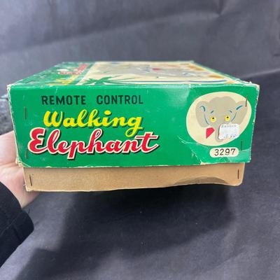 Vintage Battery App | Walking Elephant | Modern Toys