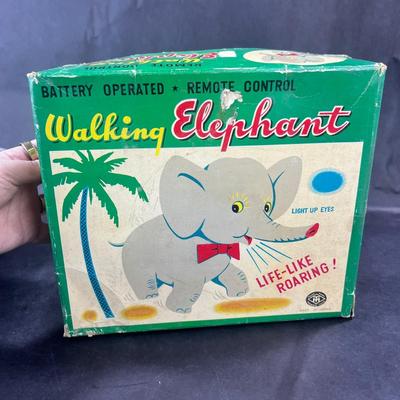 Vintage Battery App | Walking Elephant | Modern Toys