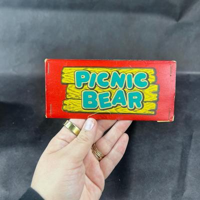 Vintage Battery-Opp | Picnic Bear | Alps