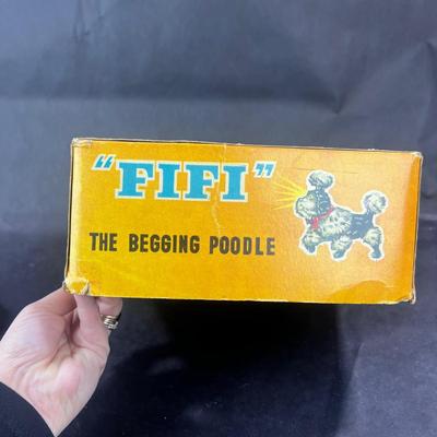 Vintage Battery Opp | Fifi the Begging Poodle | Kramer
