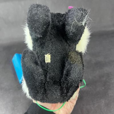 Vintage Battery Opp | Fifi the Begging Poodle | Kramer