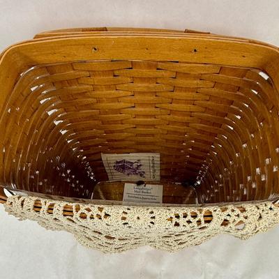 Sale Photo Thumbnail #26: Comes with plastic liner. In good used condition.