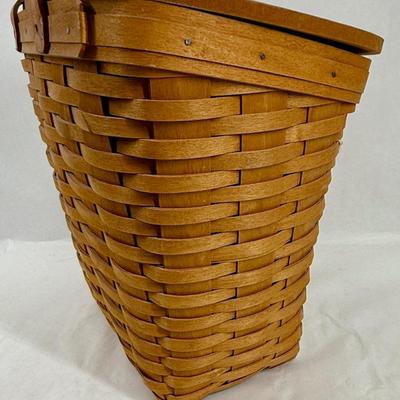 Sale Photo Thumbnail #28: Comes with plastic liner. In good used condition.