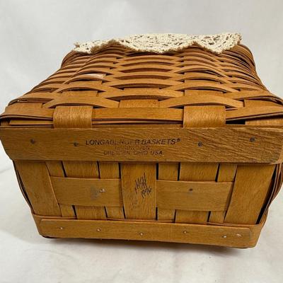 Sale Photo Thumbnail #27: Comes with plastic liner. In good used condition.