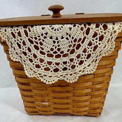 Sale Photo Thumbnail #32: Comes with plastic liner. In good used condition.