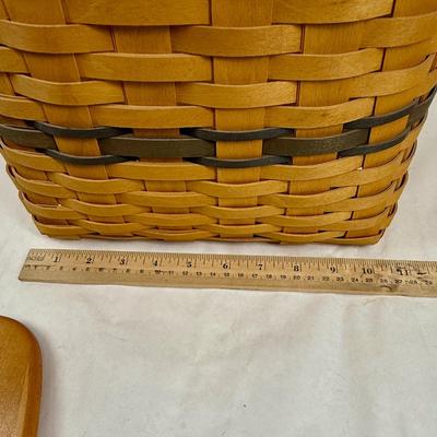 Sale Photo Thumbnail #480: In good used condition with inside plastic lining.