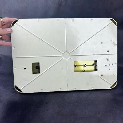 Vintage Tin Litho | Wind-Up Playground | Lee