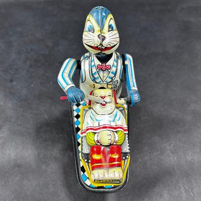 Vintage Wind-Up | Animal Barber Shop | TPS