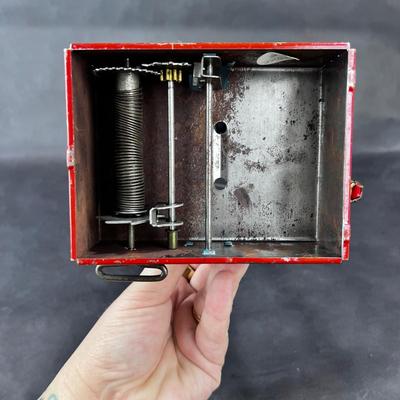 Vintage Wind-Up | Man on the Flying Trapeze | Wyandotte