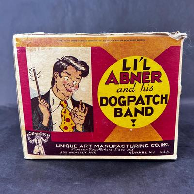 Vintage Wind-Up | Lil' Abner and his Dogpatch Band