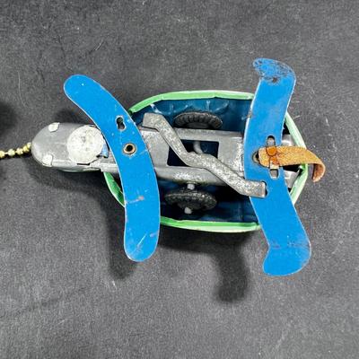 Vintage Wind-Up | Turtle Family | Modern Toys