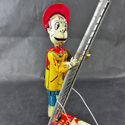 Vintage Wind-Up | The Climbing Fireman | Marx