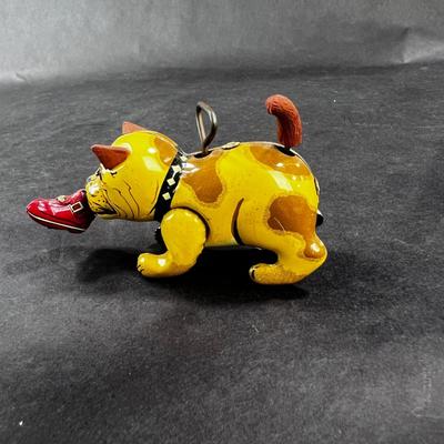 Vintage Wind-Up | Bulldog w/Shoe | Japan