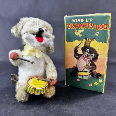 Vintage Wind-Up | Plush Drummer Dog | Nomura Toys