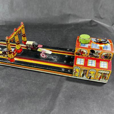 Antique Tin Litho | Main Street | Marx