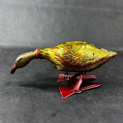 Antique Wind-Up | Golden Goose | Marx