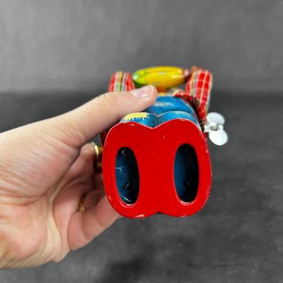 Vintage Tin Litho | Bear Eating Corn | Alps