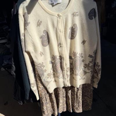 Sale Photo Thumbnail #154