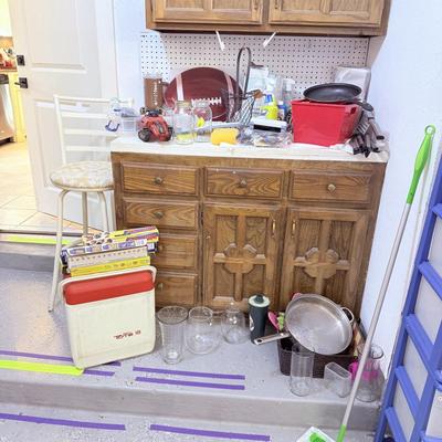 Sale Photo Thumbnail #51: - White/Gray shelving on right and brown shelving on left are not included 

NO CHERRY PICKING or taking ONLY the items you want and leaving the rest or you will be banned! Please arrive with enough time to load. Bring boxes/any tools to assemble /dolly/p