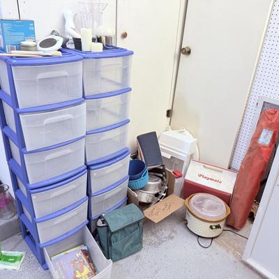 Sale Photo Thumbnail #50: - White/Gray shelving on right and brown shelving on left are not included 

NO CHERRY PICKING or taking ONLY the items you want and leaving the rest or you will be banned! Please arrive with enough time to load. Bring boxes/any tools to assemble /dolly/p