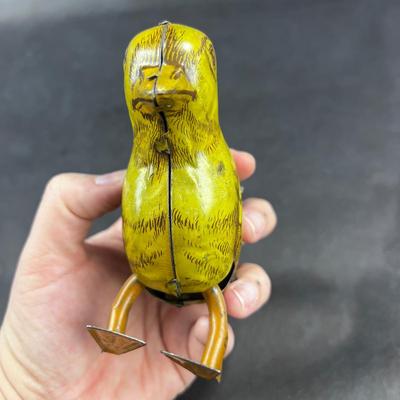 Vintage Wind-Up | Hopping Chick | J Chein