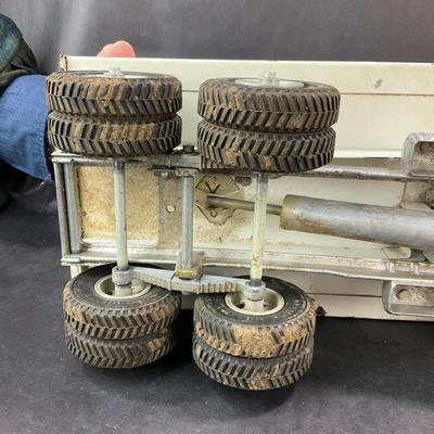 Vintage Steel | Smith-Miller Mack Truck | Hydraulic