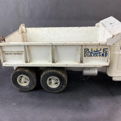 Vintage Steel | Smith-Miller Mack Truck | Hydraulic