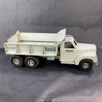 Vintage Steel | Smith-Miller Mack Truck | Hydraulic