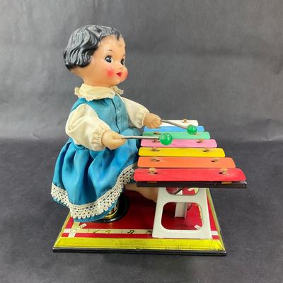 Vintage Wind-Up | Xylophone Girl
