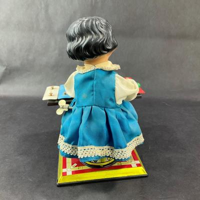 Vintage Wind-Up | Xylophone Girl