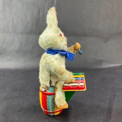 Vintage Wind-Up | Plush Rabbit with Xylophone
