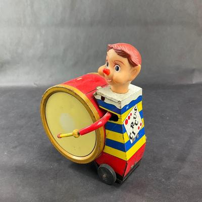 Vintage Wind-Up | Circus Performer with Drum | Daiya