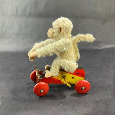 Vintage Wind-Up | Plush Monkey on Car | Steiff