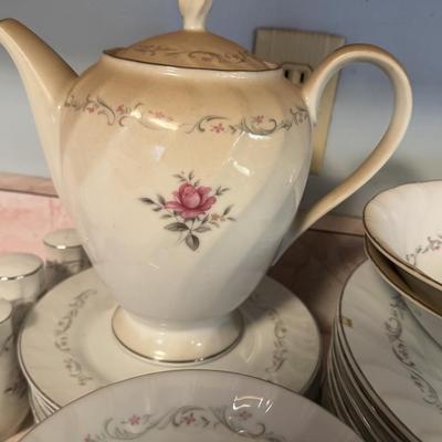 Sale Photo Thumbnail #301