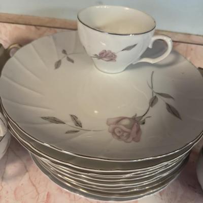 Sale Photo Thumbnail #303