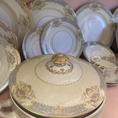 Sale Photo Thumbnail #321