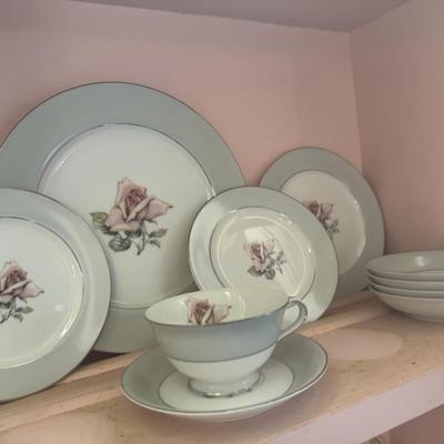 Sale Photo Thumbnail #342