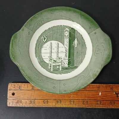 MCM 1950's Colonial Homestead dinnerware serve ware by Royal China, Large vegetable / serving bowls with two gravy boats with...