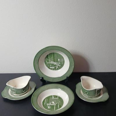 MCM 1950's Colonial Homestead dinnerware serve ware by Royal China, Large vegetable / serving bowls with two gravy boats with...