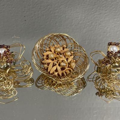 Florenza brooch with 2 angel brooches