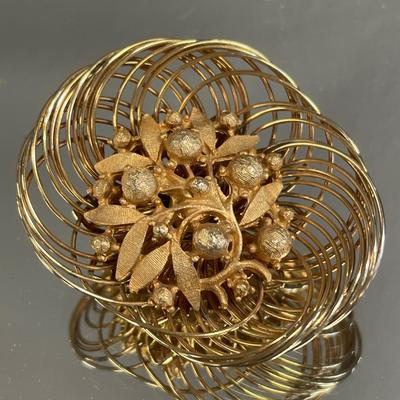 Florenza brooch with 2 angel brooches
