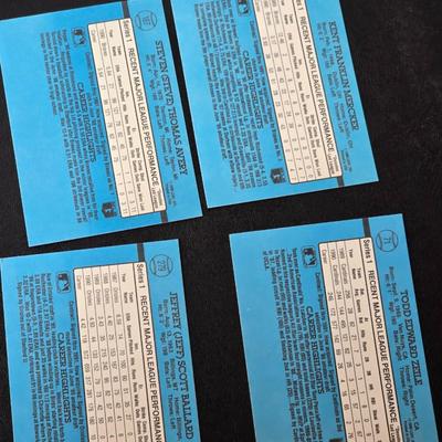 Collection of baseball cards - Signed Greg Riddoch cards -