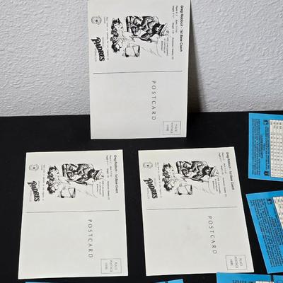 Collection of baseball cards - Signed Greg Riddoch cards -