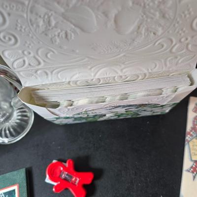 Small Christmas Decorations - Mostly Kitchen decor & mugs and Dishware Christmas items