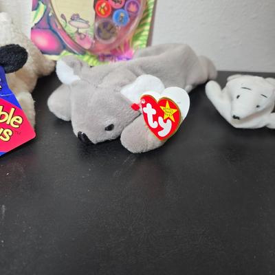 Toys for Children - Jump rope - Plush Pluto and other animals - Paper doll accessories and more