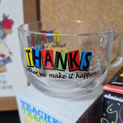 For the TEACHER - Apples - notecards - Pillow - mug - bulletin board - and much more apple themed!