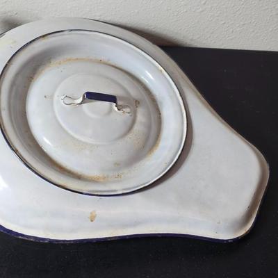 Vintage White Enamelware w/Blue Trim Bedpan / Urinal Combination Chamber pot with Lid, Antique Primitive Medical Device