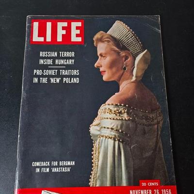 1956 LIFE Magazines - GREAT Advertisements & Articles - CUTE vintage Christmas! So fun!