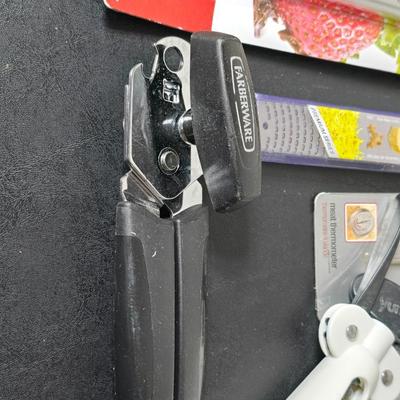 Large variety of brand-new Kitchen utensils