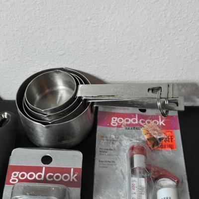 Large variety of brand-new Kitchen utensils